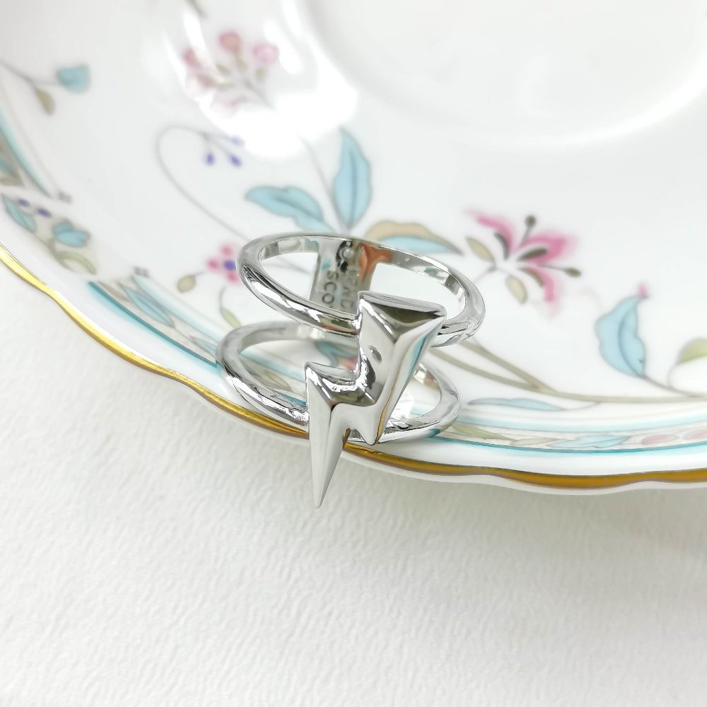 Kendra Scott. Bolt Silver Double Band Ring